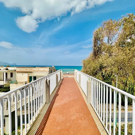 Sea Life Giulia, A 200 Mt Appartement